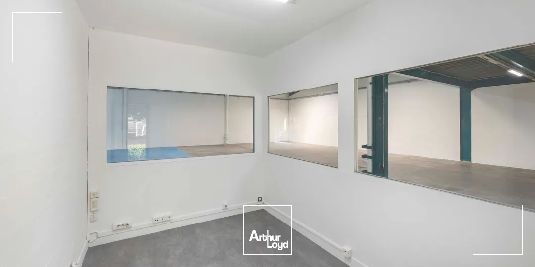 Locaux d'activité & Entrepôts - Location - TREMBLAY EN FRANCE - 93290 - 481-481 - 7850972
