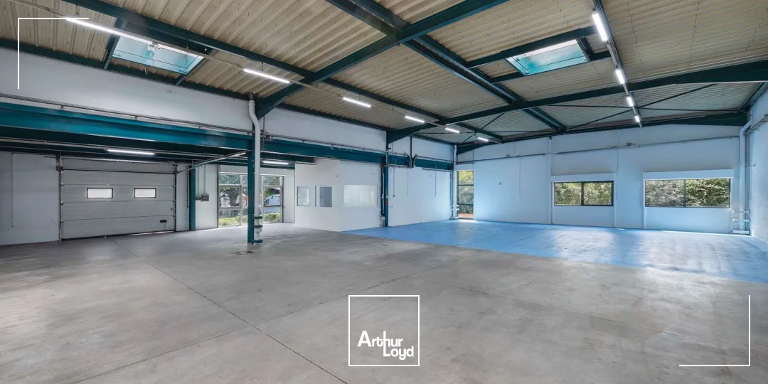Locaux d'activité & Entrepôts - Location - TREMBLAY EN FRANCE - 93290 - 481-481 - 7850975