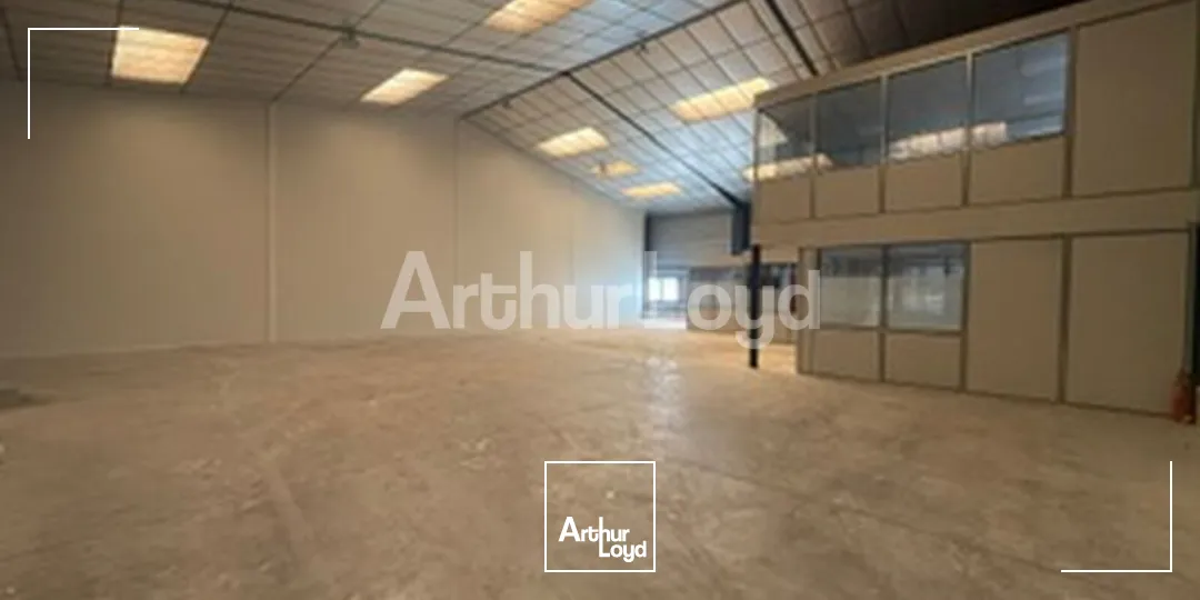 Locaux d'activité & Entrepôts - Location - VITRY EN ARTOIS - 62490 - 500-500 - 7854017