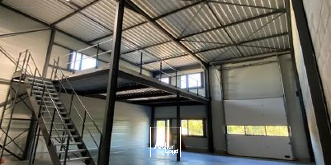 Locaux d'activité & Entrepôts - Vente - THURINS - 69510 - 157.06-157.06 - 7855616