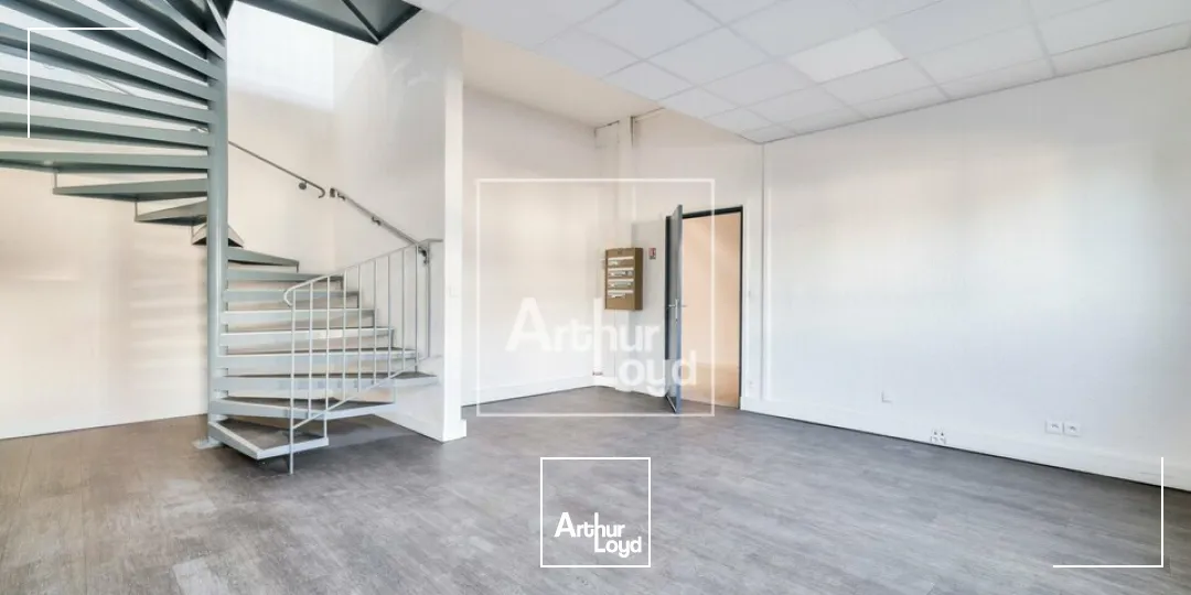 Locaux d'activité & Entrepôts - Location - CHILLY MAZARIN - 91380 - 279-837 - 7856230