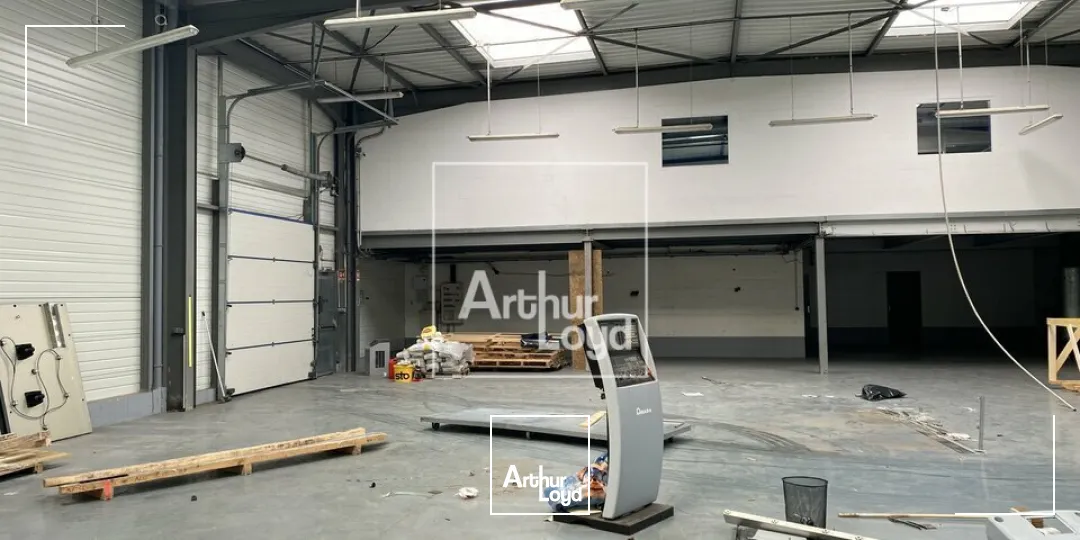 Locaux d'activité & Entrepôts - Location - GRIGNY - 91350 - 690-690 - 7856257
