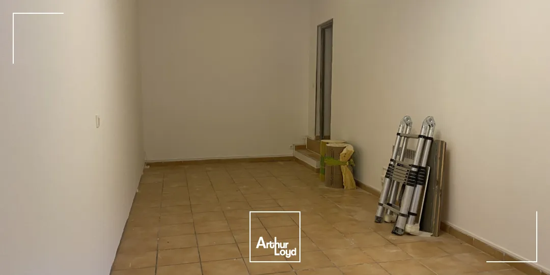 Bureaux - Location - SALON DE PROVENCE - 13300 - 80-80 - 7856350