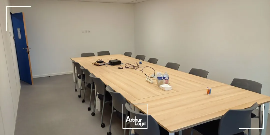 Locaux d'activité & Entrepôts - Location - SAINT MARTIN DES CHAMPS - 29600 - 3037.23-3037.23 - 7856446