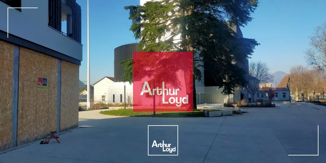 Locaux commerciaux - Location - LE PONT DE CLAIX - 38800 - 235-235 - 7856479