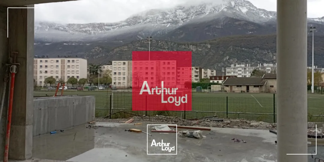 Locaux commerciaux - Location - LE PONT DE CLAIX - 38800 - 235-235 - 7856485