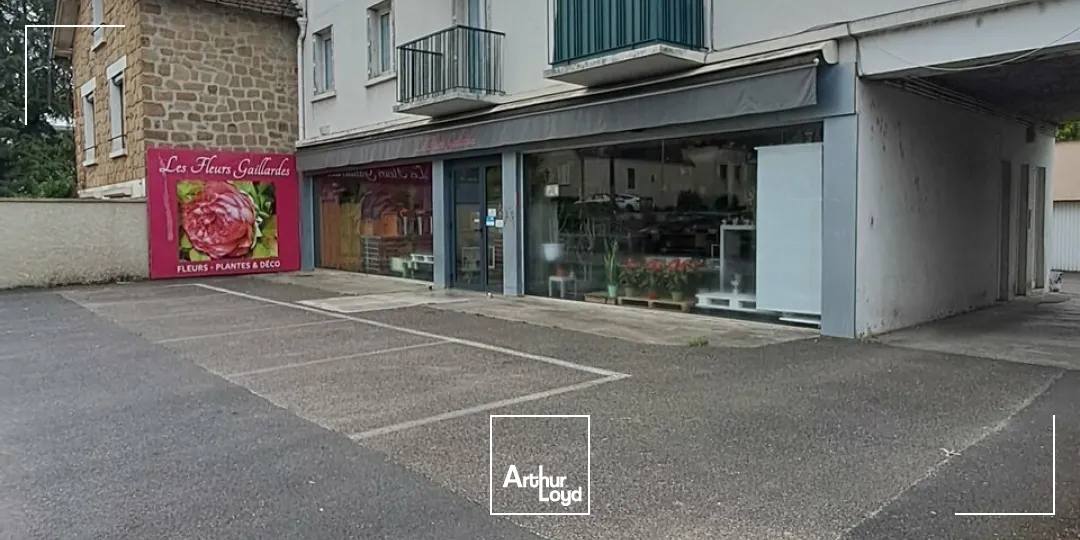 Locaux commerciaux - Location - BRIVE-LA-GAILLARDE - 19100 - 79.61-79.61 - 7857075