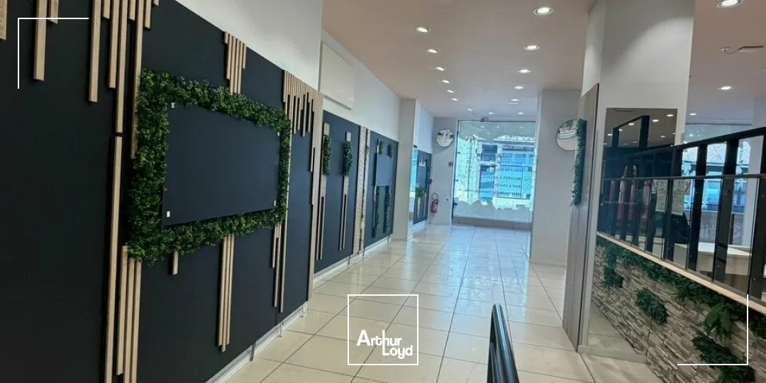 Locaux commerciaux - Location - BOURGES - 18000 - 304-304 - 7857363