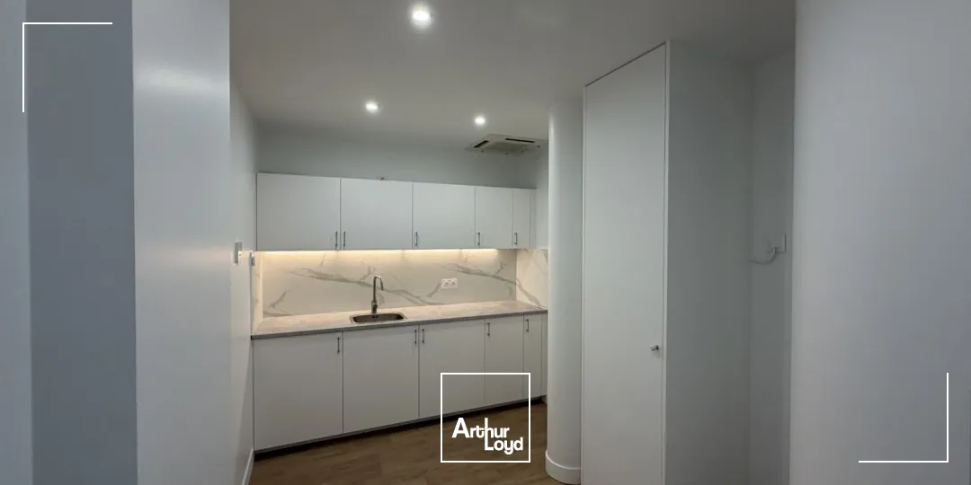 Bureaux - Location - LEVALLOIS PERRET - 92300 - 156.5-156.5 - 7857445