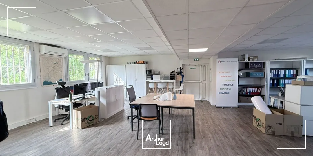 Bureaux - Location - VITROLLES - 13127 - 696.9-696.9 - 7857958