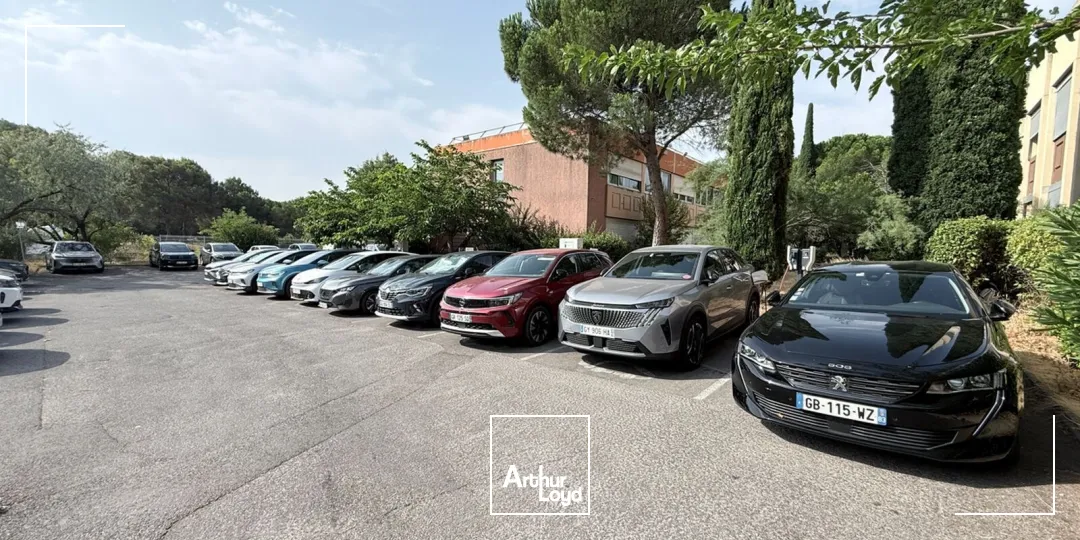 Bureaux - Location - VITROLLES - 13127 - 696.9-696.9 - 7857954