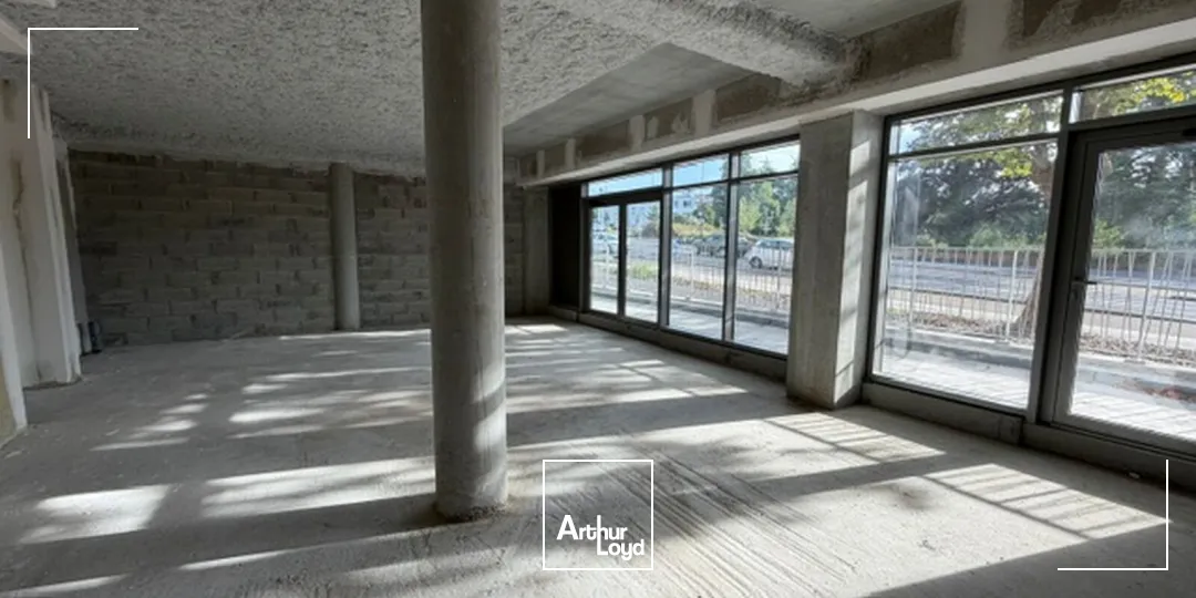 Locaux commerciaux - Location - BREST - 29200 - 93.15-235.3 - 7858037