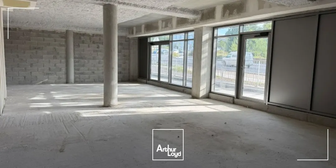 Locaux commerciaux - Location - BREST - 29200 - 93.15-235.3 - 7858040