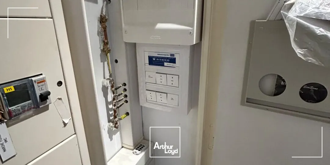 Locaux commerciaux - Location - NANTES - 44000 - 200-200 - 7858152