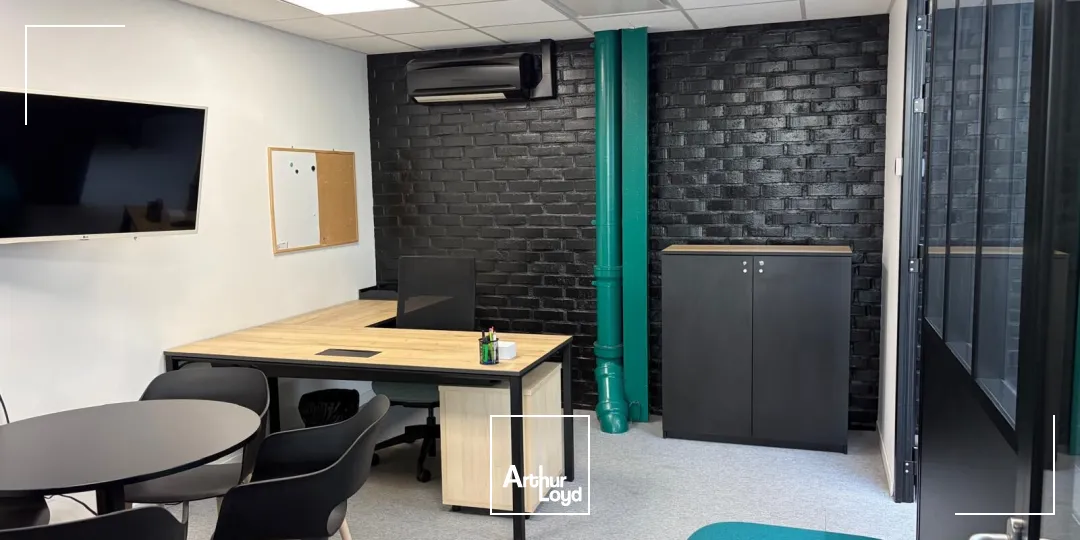 Locaux d'activité & Entrepôts - Vente - CERGY - 95000 - 1650.28-1650.28 - 7858210