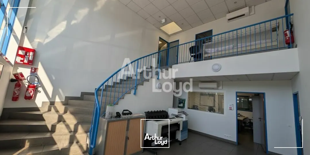 Locaux d'activité & Entrepôts - Location - LE RHEU - 35650 - 1110-1110 - 7867959