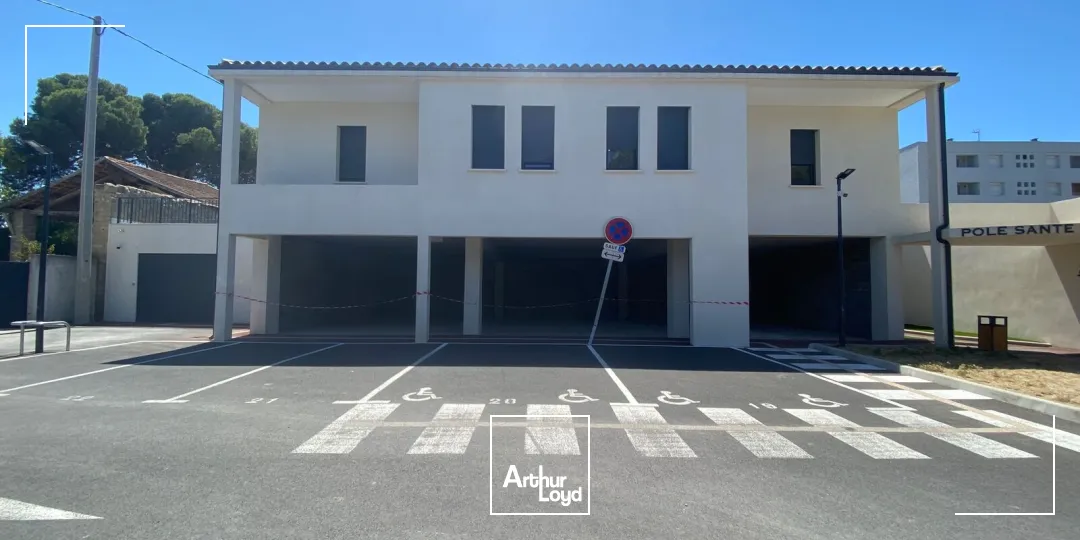 Locaux commerciaux - Location - SALON DE PROVENCE - 13300 - 138-138 - 7869692