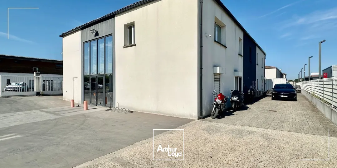 Locaux d'activité & Entrepôts - Location - EGUILLES - 13510 - 590-590 - 7869703