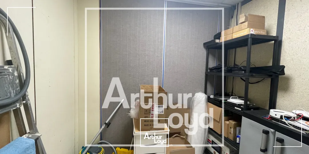 Bureaux - Location - MAUGUIO - 34130 - 121.9-121.9 - 7869890