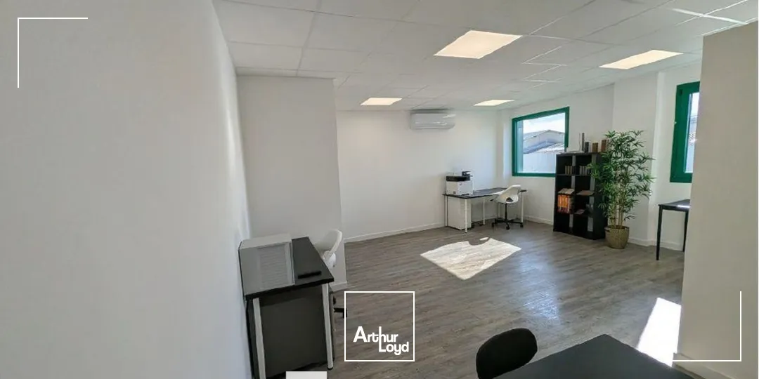 Locaux d'activité & Entrepôts - Location - MIONS - 69780 - 154-308 - 7876369