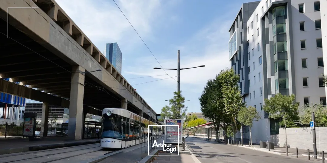 Bureaux - Vente - MARSEILLE - 13002 - 223-223 - 7876539