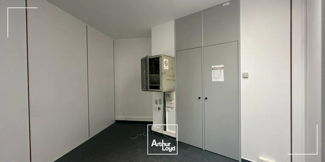 Bureaux - Location - ILLKIRCH GRAFFENSTADEN - 67400 - 122-122 - 7876621