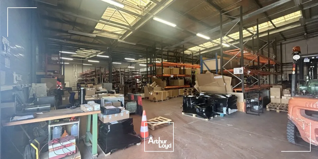 Locaux d'activité & Entrepôts - Vente - CRISSEY - 71530 - 1100-1100 - 7876632