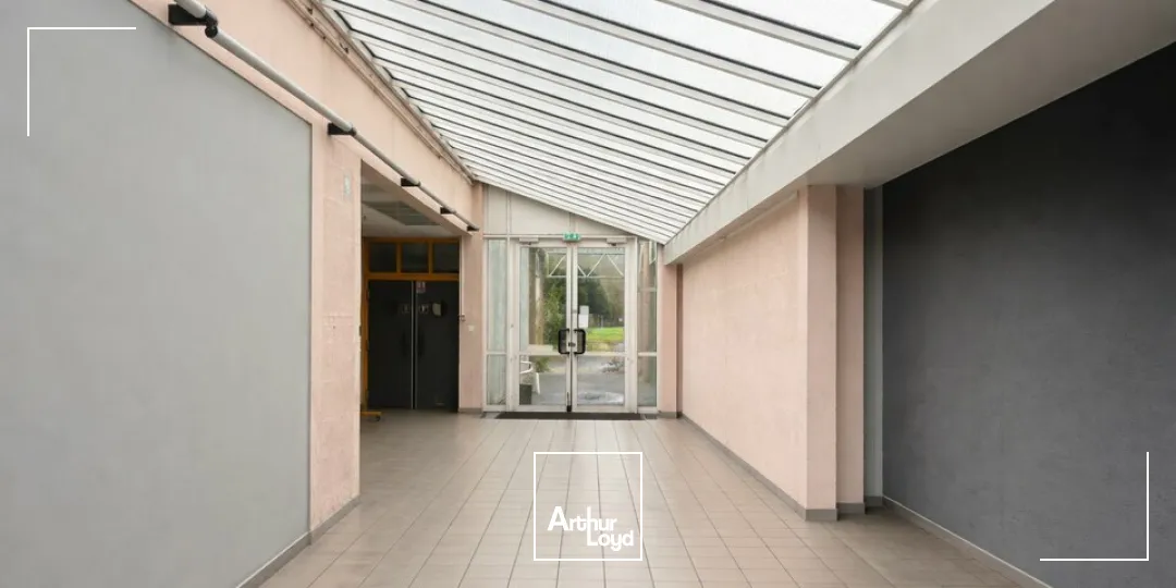 Locaux d'activité & Entrepôts - Vente - AIZENAY - 85190 - 23091-23091 - 7877440