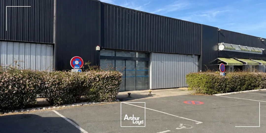 Locaux commerciaux - Location - SAINT EMILION - 33330 - 810-810 - 7877595