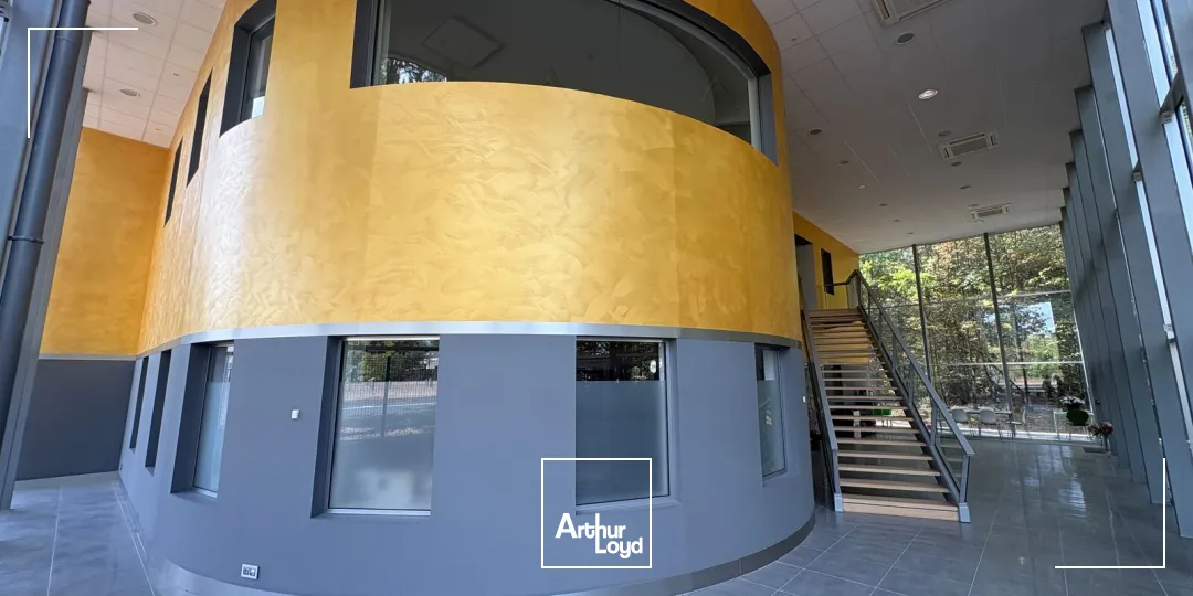 Bureaux - Location - SAINT JEAN DE BRAYE - 45800 - 160.61-160.61 - 7877680