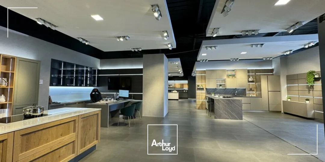 Locaux commerciaux - Location - CHAMBRAY LES TOURS - 37170 - 550-550 - 7877813