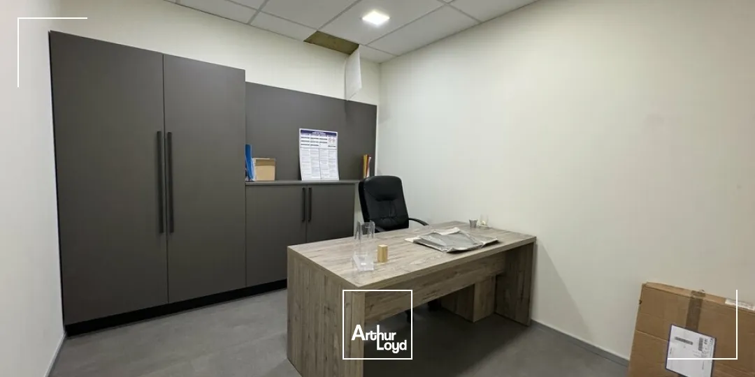 Locaux commerciaux - Location - CHAMBRAY LES TOURS - 37170 - 550-550 - 7877814