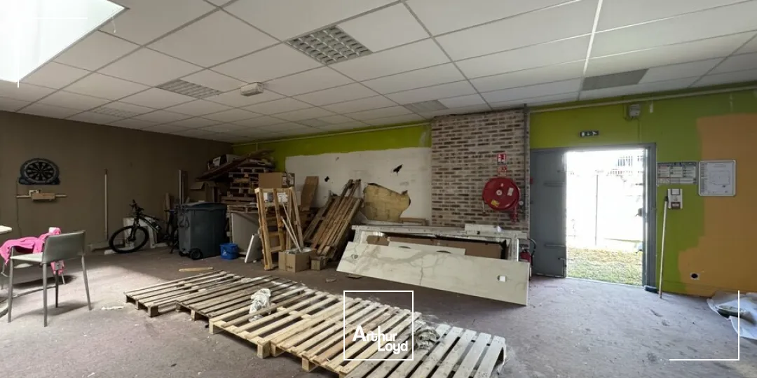 Locaux commerciaux - Location - CHAMBRAY LES TOURS - 37170 - 550-550 - 7877816