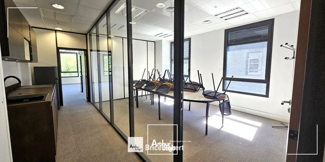 Bureaux - Location - LIMONEST - 69760 - 243-603.7 - 7878090
