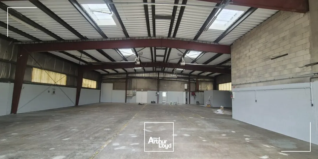 Locaux d'activité & Entrepôts - Location - FIXIN - 21220 - 670-670 - 7878325