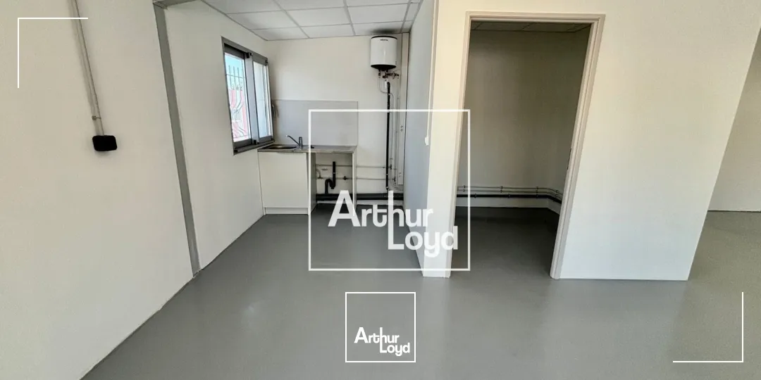 Locaux d'activité & Entrepôts - Location - SAINT JEAN DE VEDAS - 34430 - 160-160 - 7878482