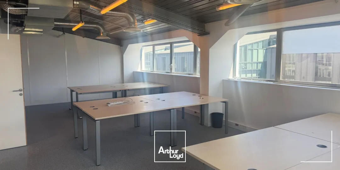 Bureaux - Location - BORDEAUX - 33300 - 147.39-381.14 - 7878527