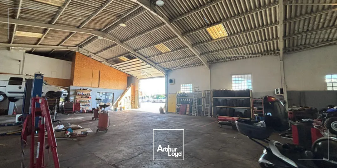Locaux d'activité & Entrepôts - Vente - NARBONNE - 11100 - 650-650 - 7878784
