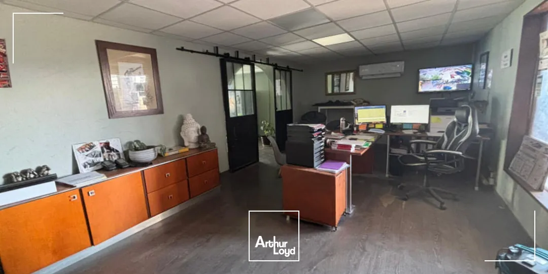 Locaux d'activité & Entrepôts - Vente - NARBONNE - 11100 - 650-650 - 7878787
