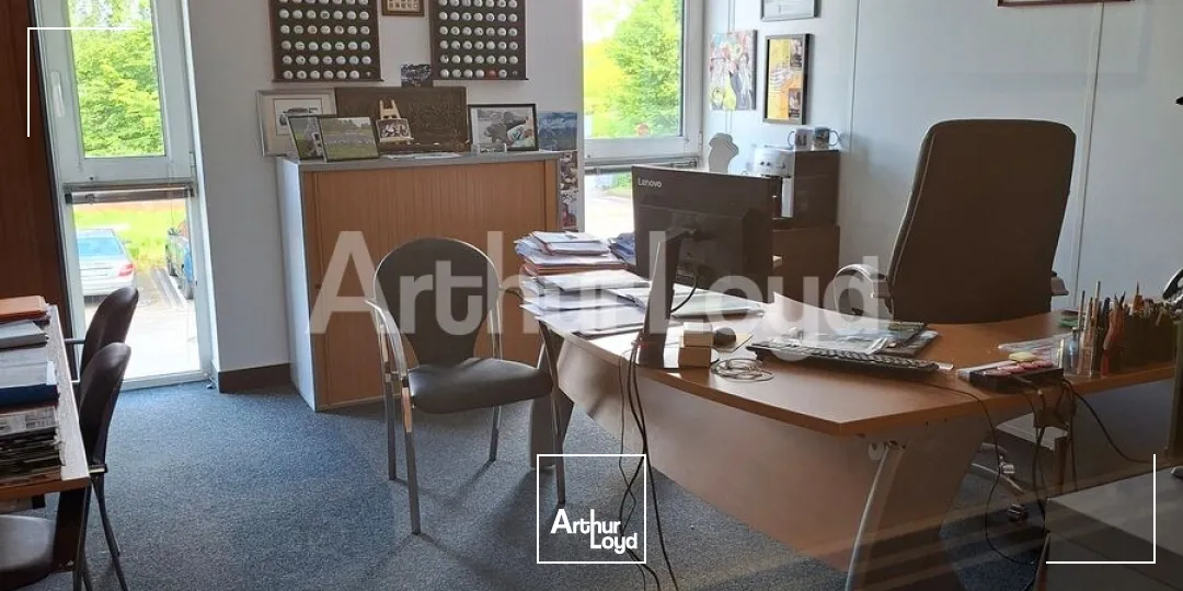 Bureaux - Location - WAMBRECHIES - 59118 - 476-2033 - 7879292