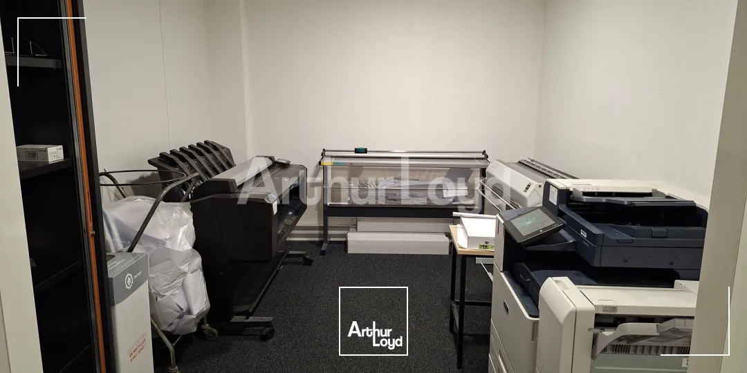 Bureaux - Location - WAMBRECHIES - 59118 - 476-2033 - 7879298