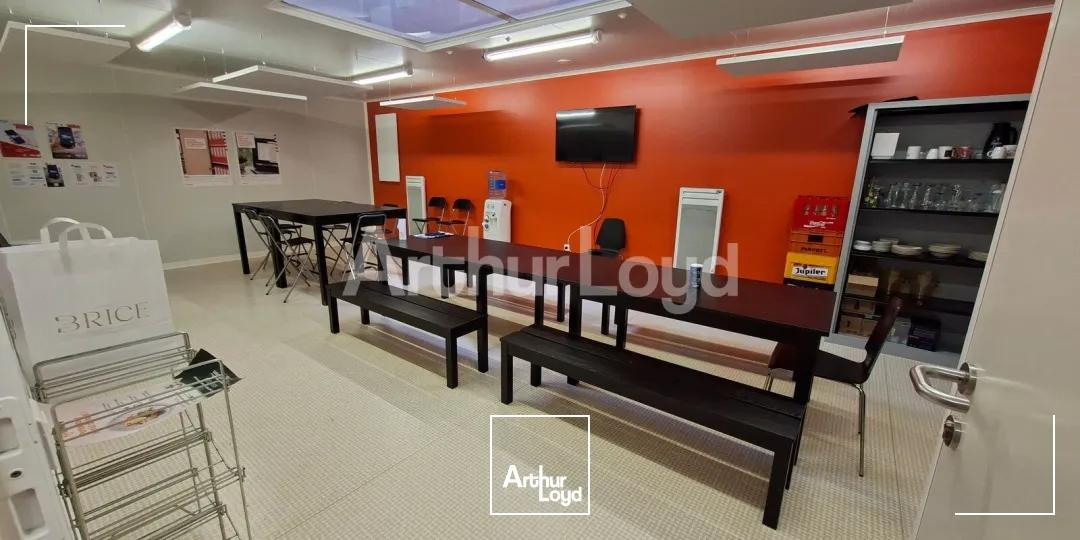 Bureaux - Location - WAMBRECHIES - 59118 - 476-2033 - 7879303