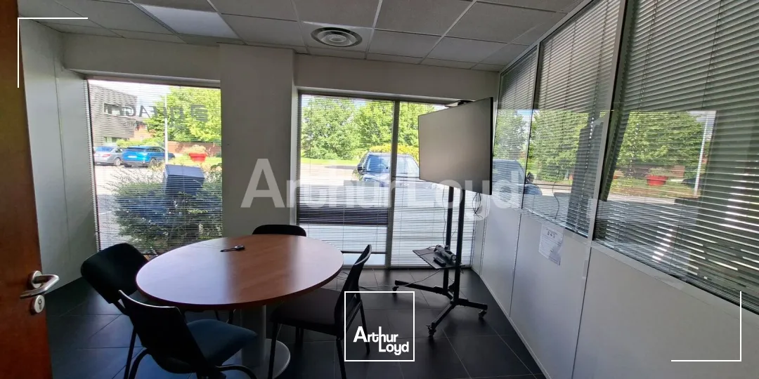 Bureaux - Location - WAMBRECHIES - 59118 - 476-2033 - 7879290