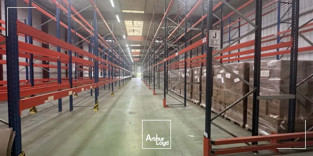 Locaux d'activité & Entrepôts - Location - LUYNES - 37230 - 1300-1600 - 7879378