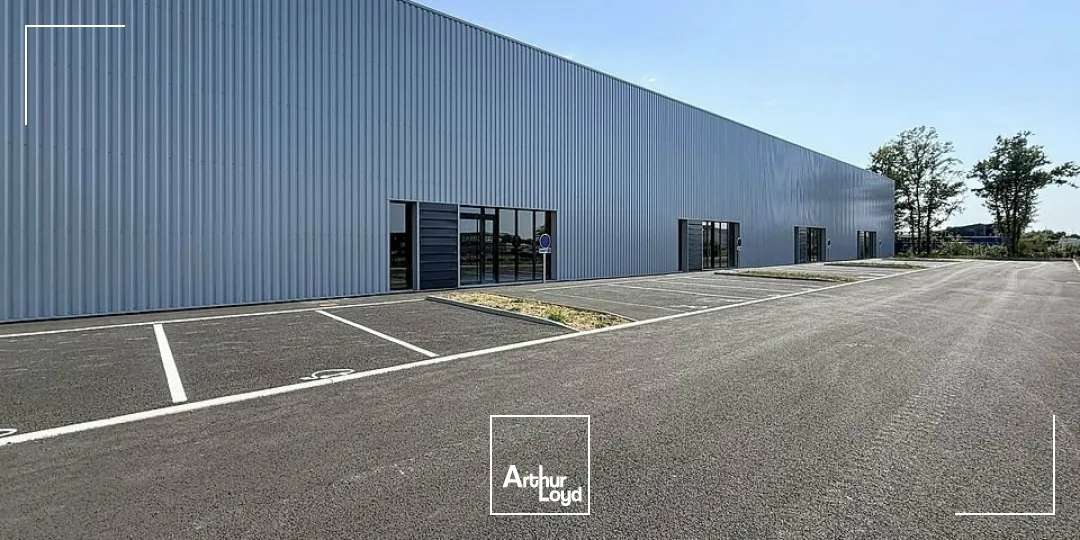 Locaux d'activité & Entrepôts - Location - LA CHAIZE-LE-VICOMTE - 85310 - 298-298 - 7879739