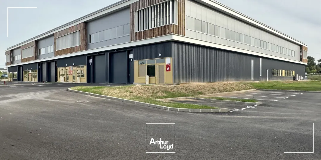 Locaux d'activité & Entrepôts - Vente - ROUSSET - 13790 - 578-578 - 7888837