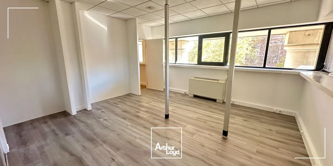 Bureaux - Location - AIX EN PROVENCE - 13100 - 76-76 - 7888967