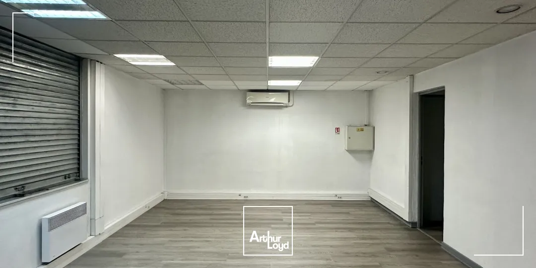 Locaux d'activité & Entrepôts - Location - VITROLLES - 13127 - 390-390 - 7889064