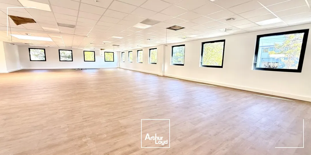 Bureaux - Location - VITROLLES - 13127 - 72-2627 - 7889088