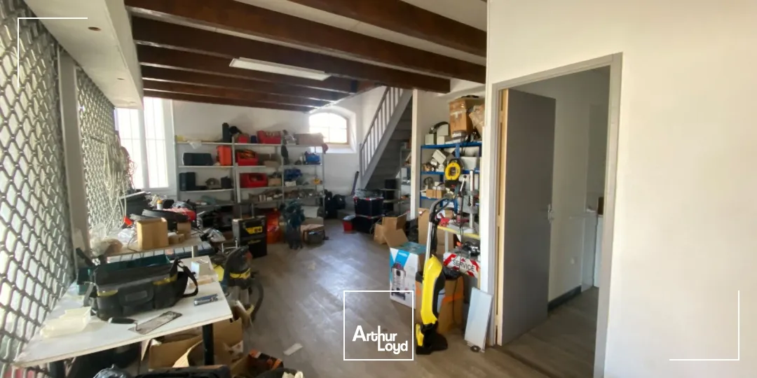 Bureaux - Location - SALON DE PROVENCE - 13300 - 74.82-221.37 - 7889341